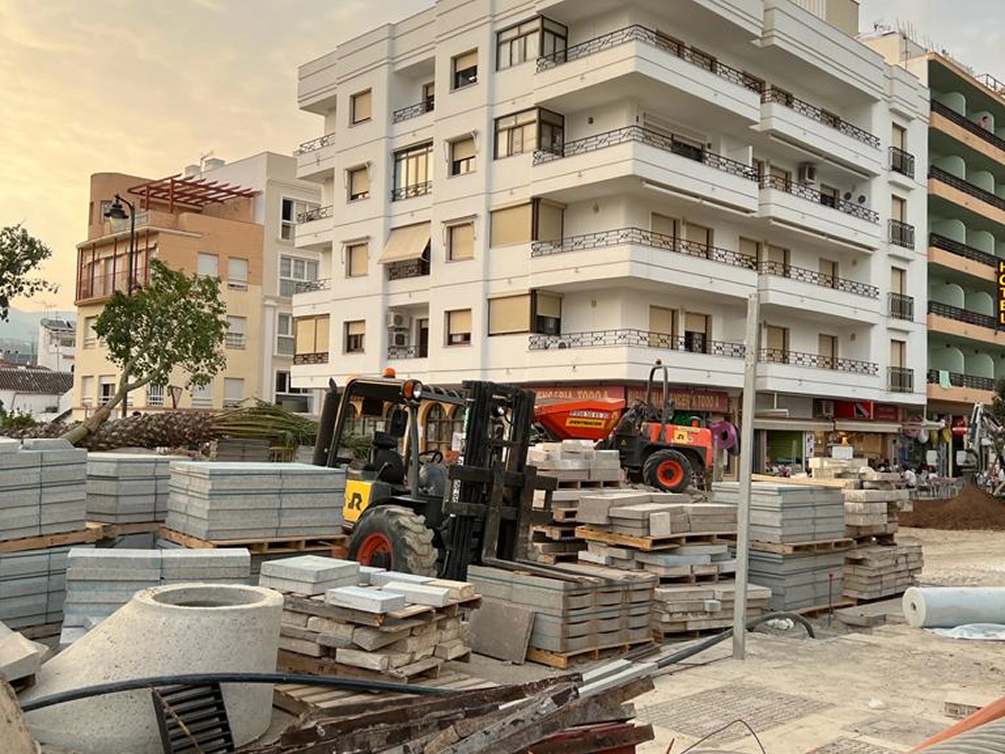 alquiler_maquinaria_construccion_estepona_malaga_retnmacon_img